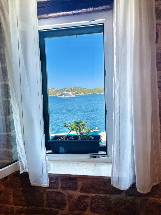 Apartments Trapula Sibenik Luaran gambar