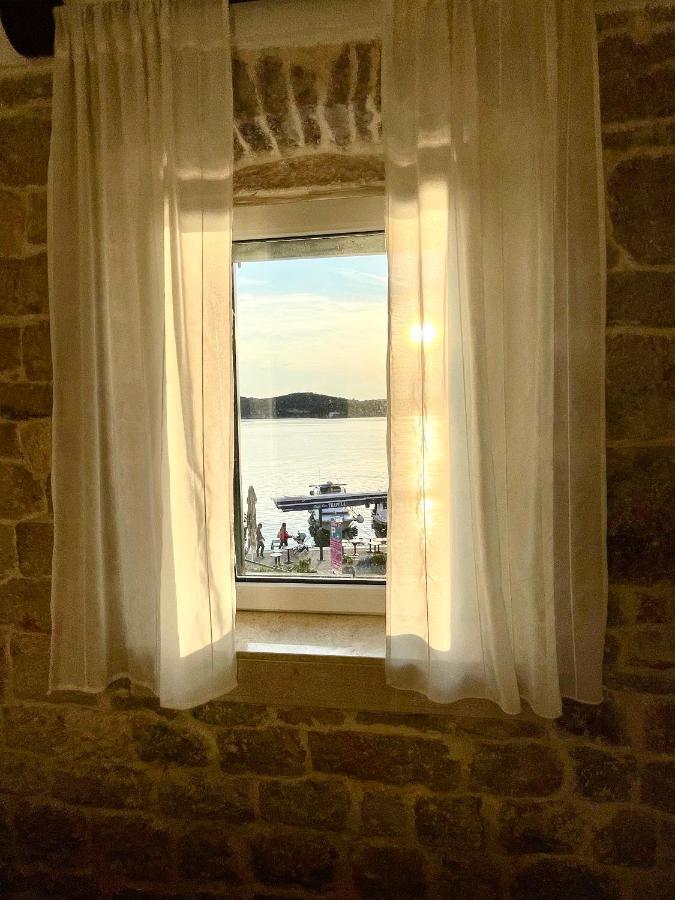 Apartments Trapula Sibenik Luaran gambar