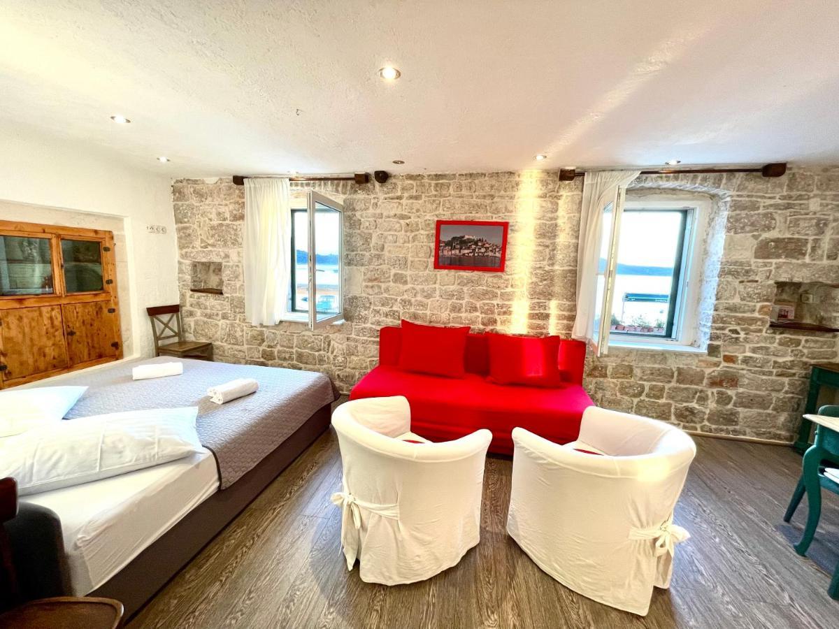 Apartments Trapula Sibenik Luaran gambar