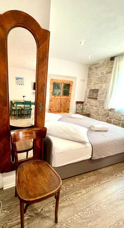 Apartments Trapula Sibenik Luaran gambar