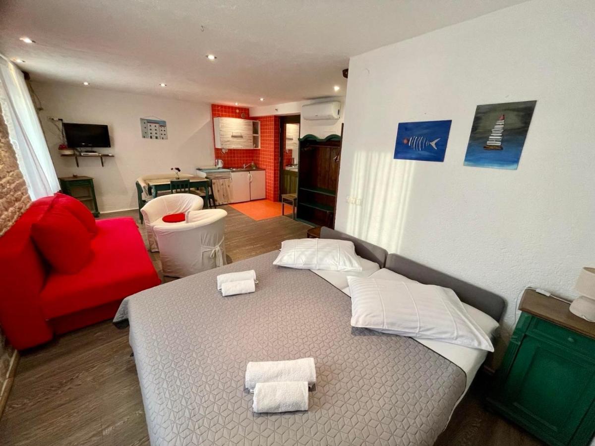 Apartments Trapula Sibenik Luaran gambar